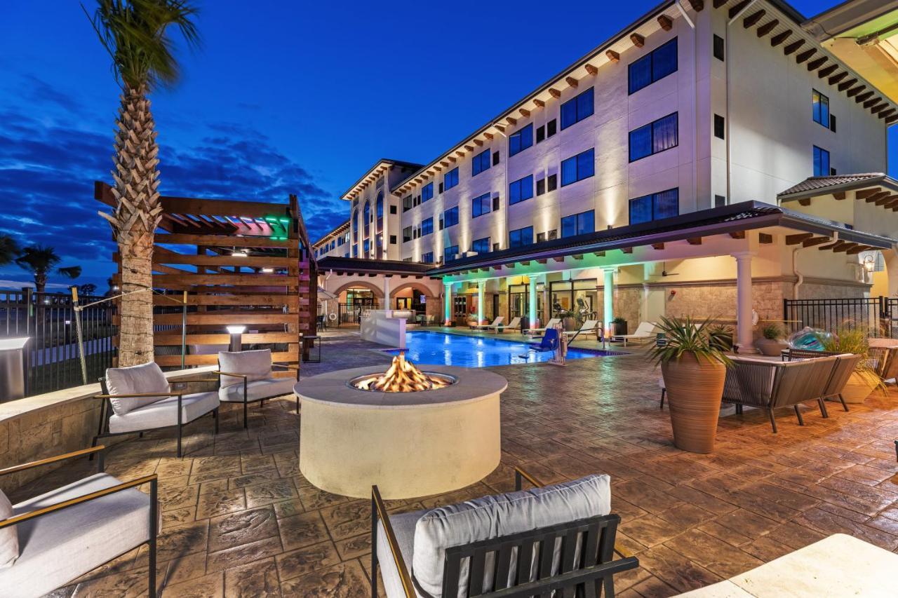 Hotel Indigo Spring - Woodlands Area By Ihg Kültér fotó